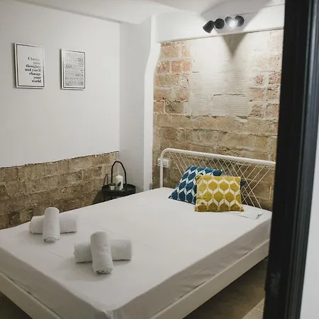 Bbarcelona Poble Sec *